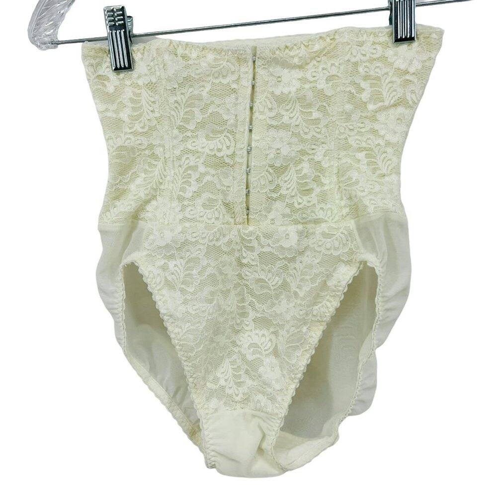 Vintage Lane Bryant Cacique Lace Boned High Waist Panty 30L Creamy White